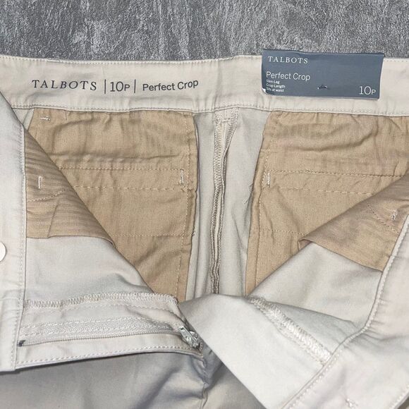 Talbots SZ 10P  Perfect Crop Tan/Beige 3 Button Detail, Stretch, Summer Vacation - Picture 5 of 7